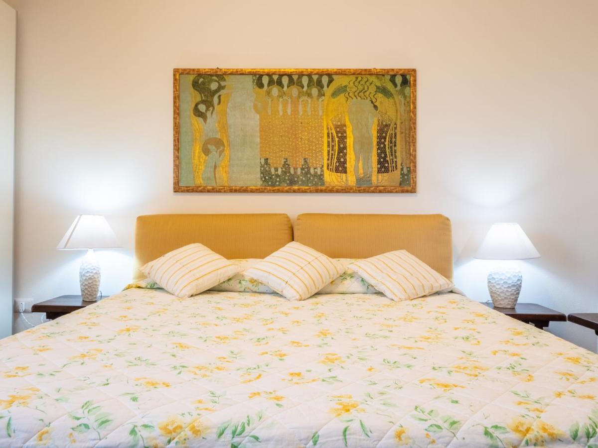 B&B Le Bouganville Capoterra Eksteriør billede