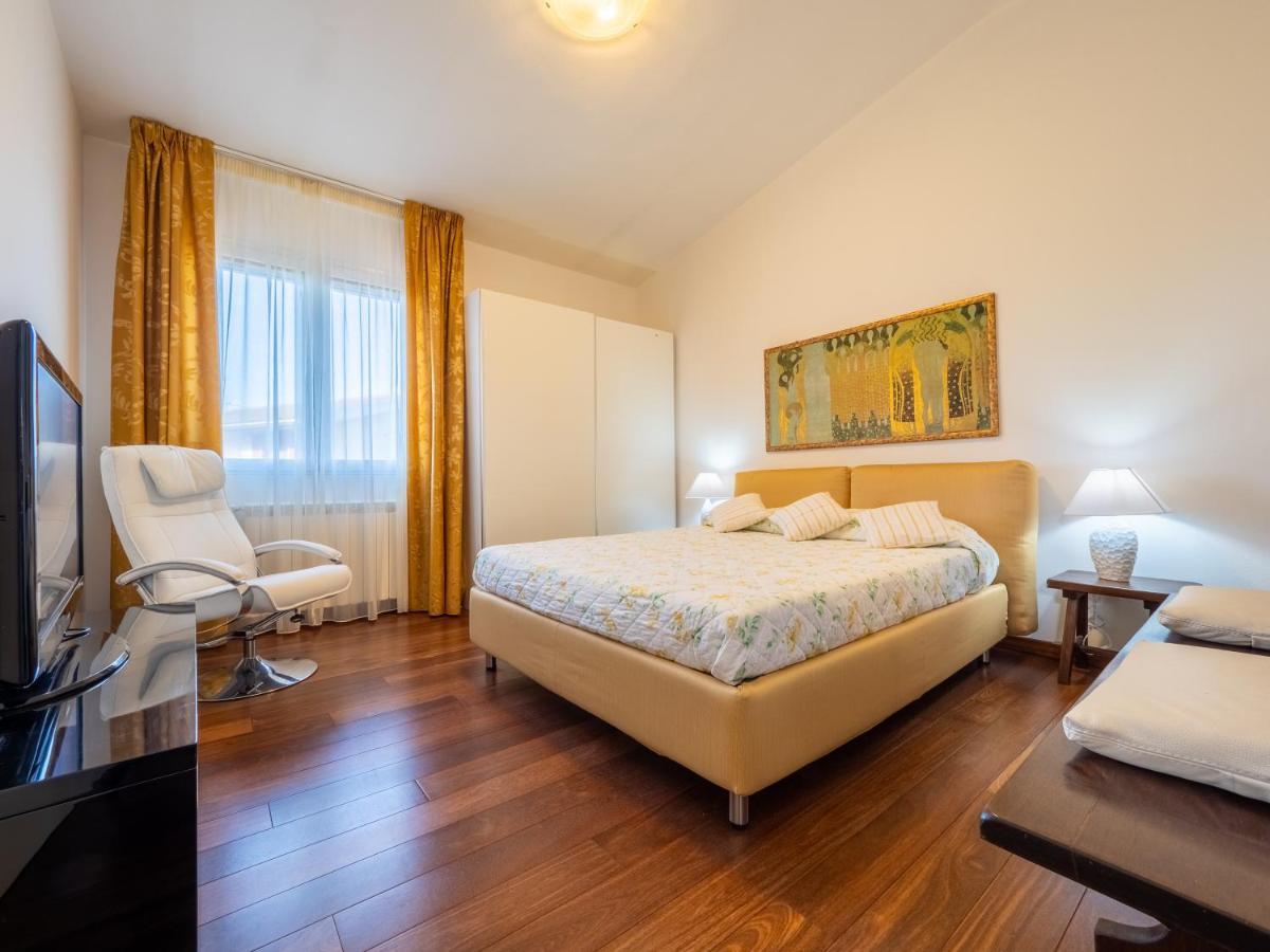 B&B Le Bouganville Capoterra Eksteriør billede